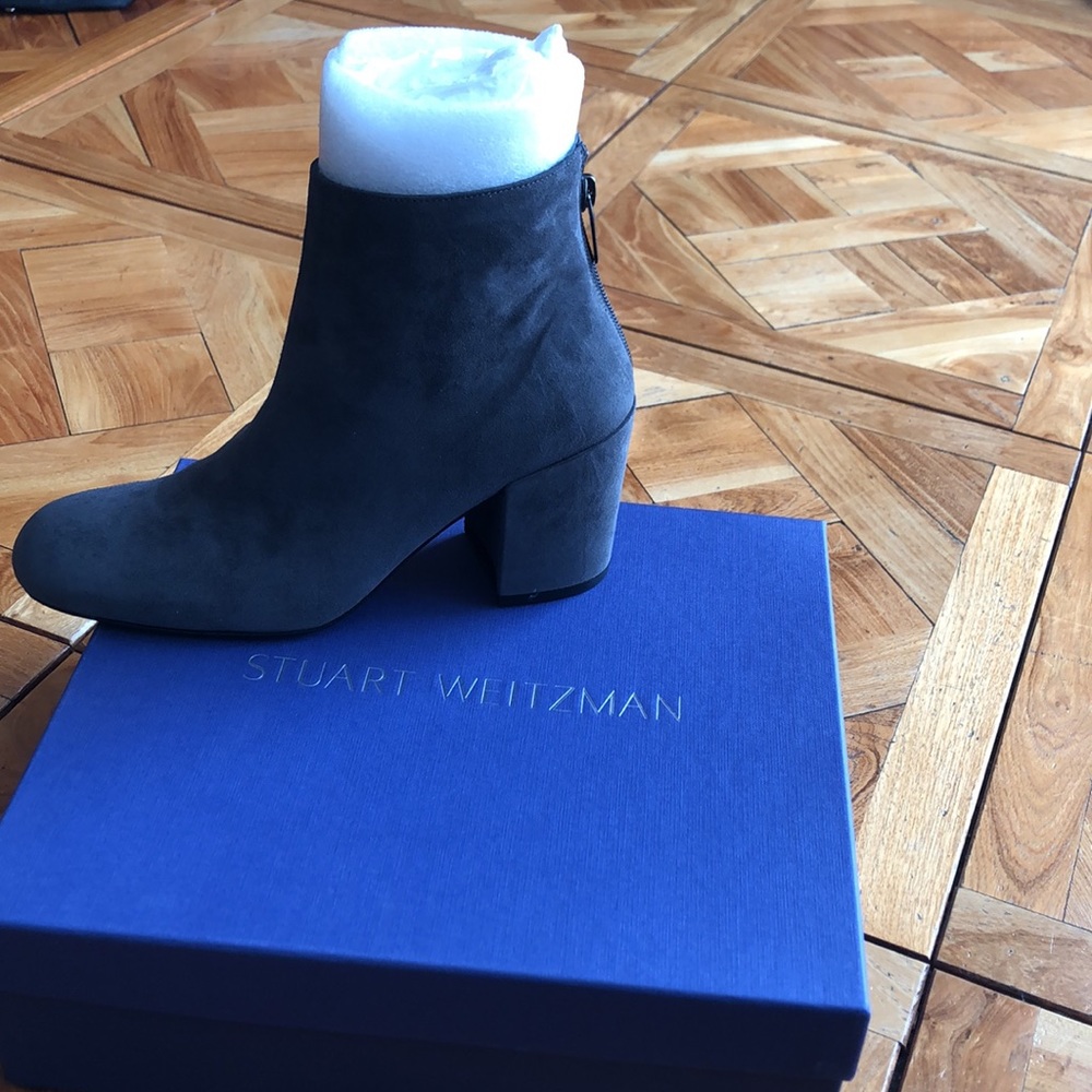 Slate Suede Bacari Boots Size 9 narrow